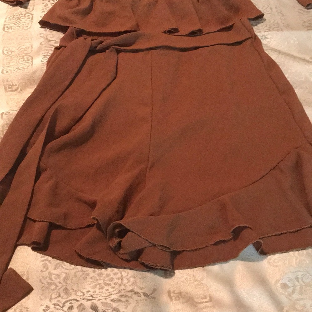 Two piece set - Picture 3 of 4